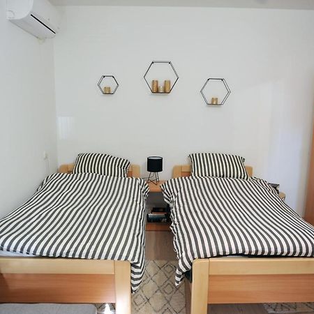 Studio Apartman Bandb Ðakovo المظهر الخارجي الصورة