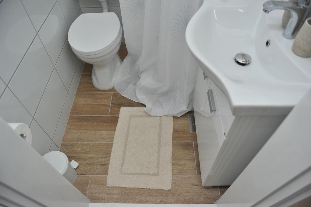 Studio Apartman Bandb Ðakovo المظهر الخارجي الصورة